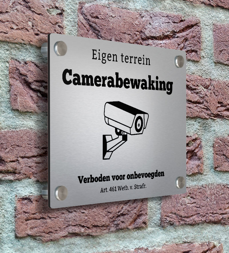 Cameratoezicht Naambordje Huis