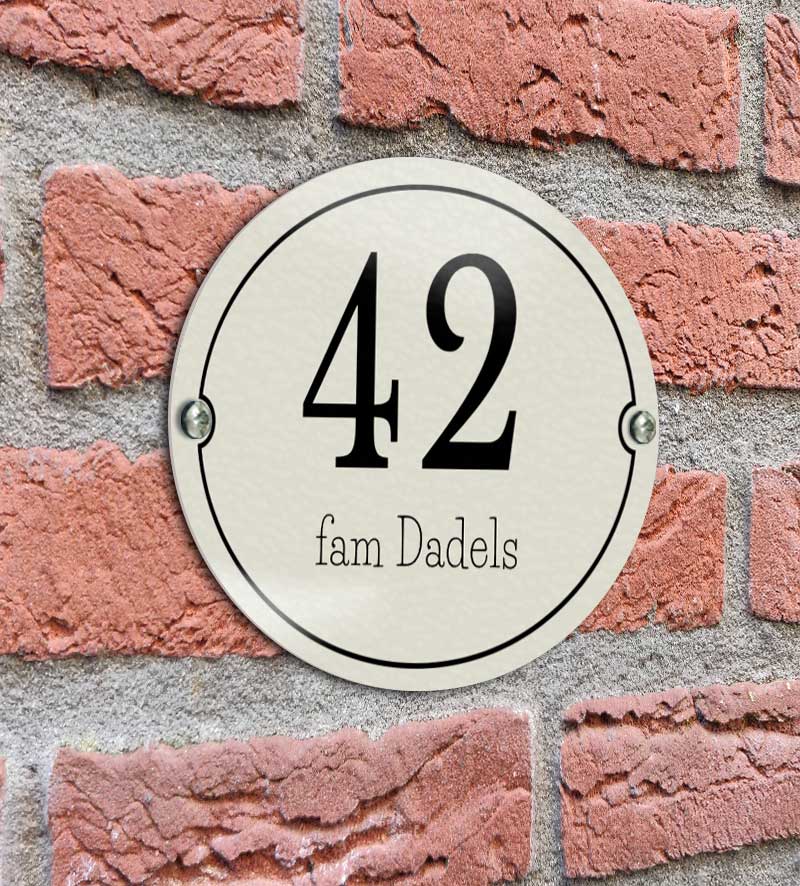 Klassiek Ovaal Naambordje Voordeir Beige