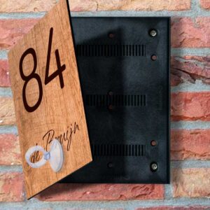 Hout Look Naambordje Voordeur In Strak Frame