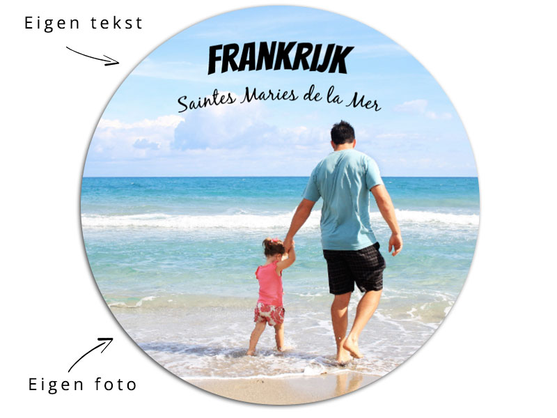 Vakantiefoto op een muurcirkel. De muurcirkel kan je aanvullen met een titel en onderschrift.
