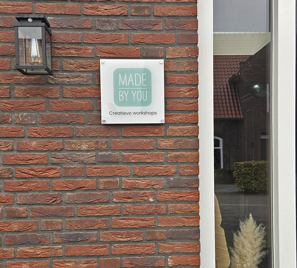 Voordeur Naambordje Plexiglas